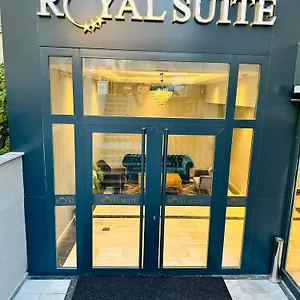 Royal فندق